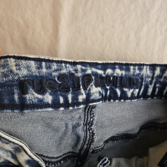 Rue21 Premium Men's 28W x 30L Stacked Skinny Supreme Flex Moto Jeans Acid Wash - Picture 3 of 7